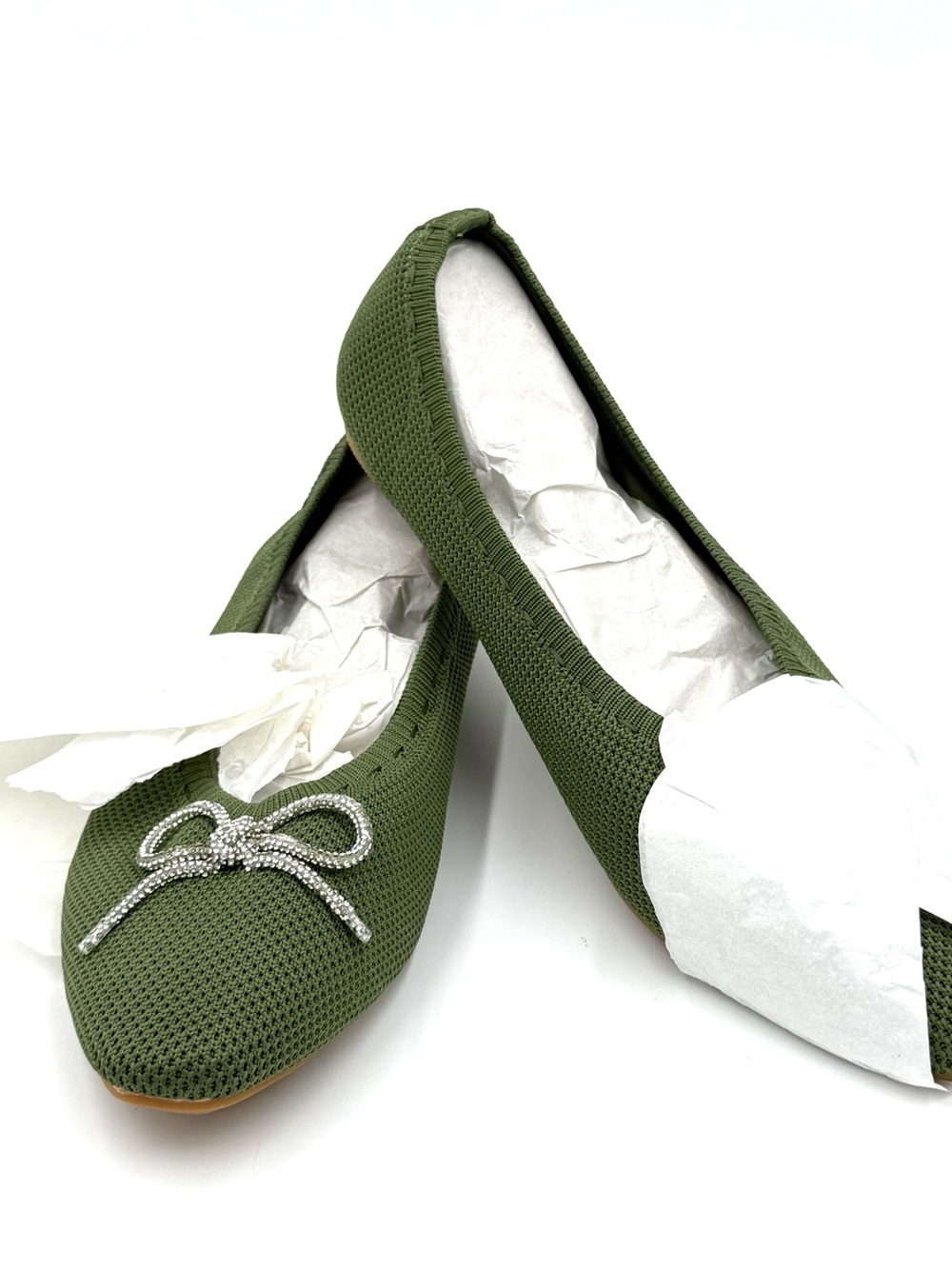 NWOT Comfort & Soft Olive Green Knit Ballet Flats with Rhinestone Bow Size 9